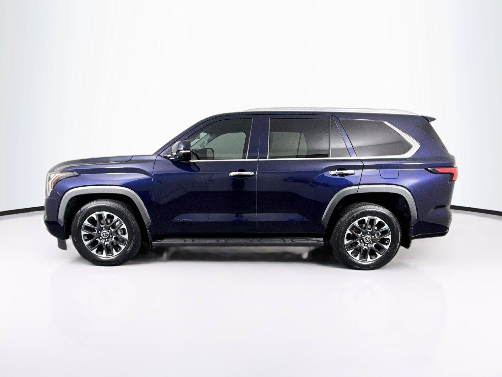 Certified 2024 Toyota Sequoia Limited AWD/4WD image 14