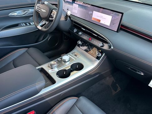 New 2026 Genesis GV70 2.5T Sport Prestige image 17