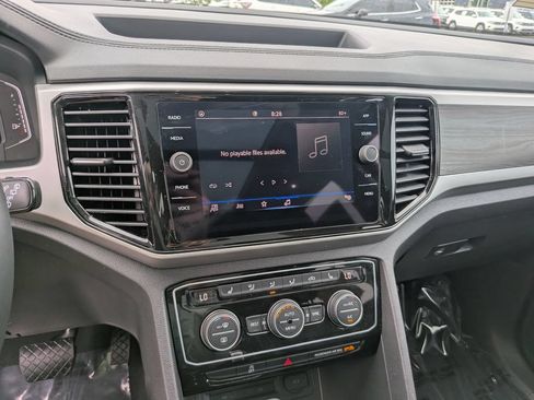 Certified 2023 Volkswagen Atlas SE w/ Panoramic Sunroof Package FWD image 22