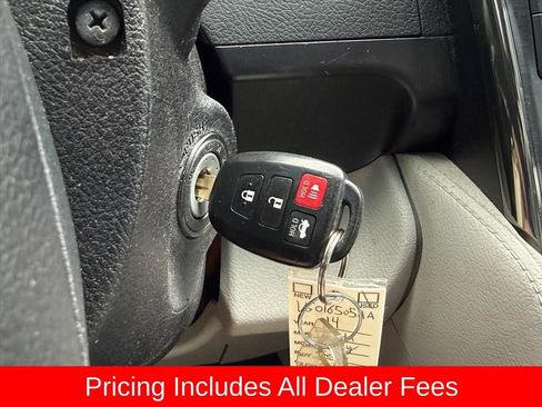 Used 2014 Toyota Camry LE FWD image 22