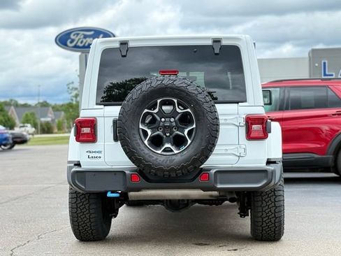 Used 2023 Jeep Wrangler Unlimited Rubicon 4xe w/ Cold Weather Group AWD/4WD image 44