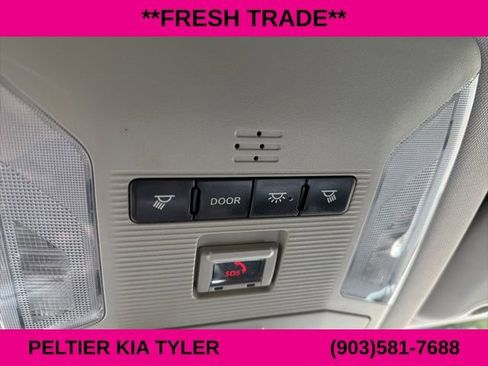 Used 2021 Toyota RAV4 LE image 22