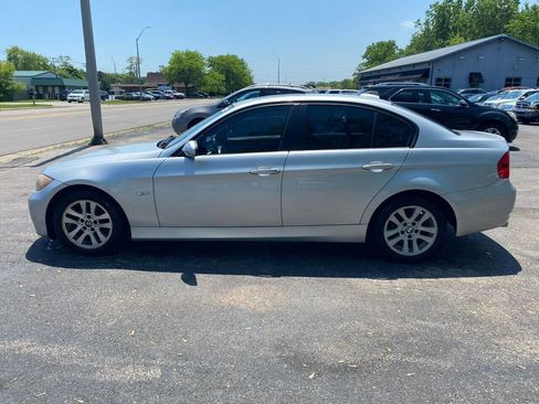 Used 2007 BMW 328i Sedan image 4