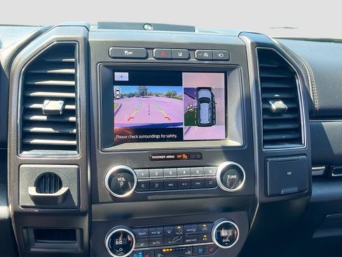 Used 2021 Ford Expedition Limited RWD image 14