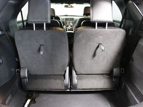 Used 2016 Ford Explorer Sport AWD/4WD image 36