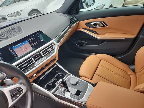 Used 2022 BMW 330e w/ M Sport Package RWD image 6