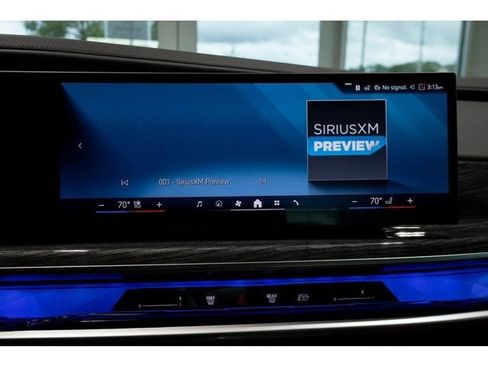 Used 2025 BMW i7 eDrive50 w/ Premium Package image 73