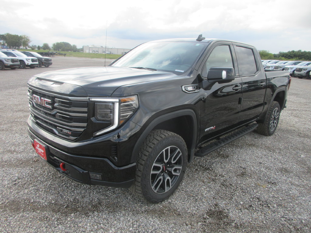 New 2026 GMC Sierra 1500 AT4 w/ AT4 Premium Package AWD/4WD image 10