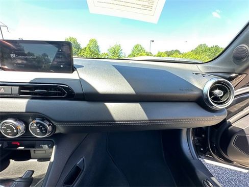 Used 2024 MAZDA MX-5 Miata RF Grand Touring image 15