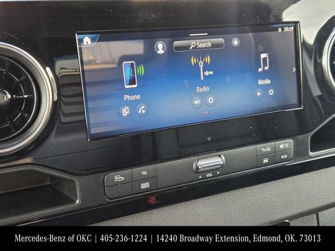 Used 2025 Mercedes-Benz Sprinter 2500 image 17