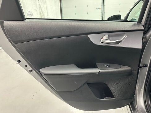 Used 2024 Kia Forte LXS image 36