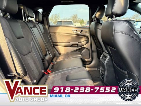 Used 2024 Ford Edge ST w/ Equipment Group 401A AWD/4WD image 17