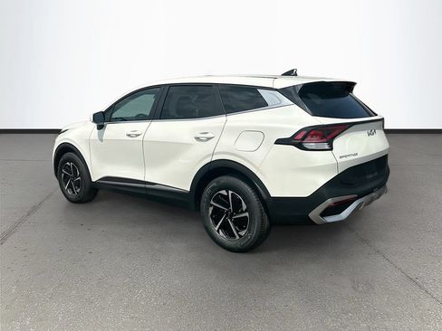 Certified 2025 Kia Sportage LX AWD/4WD image 5