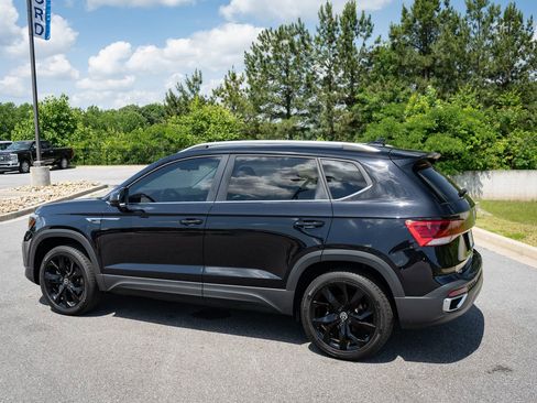 Used 2022 Volkswagen Taos SE AWD/4WD image 7