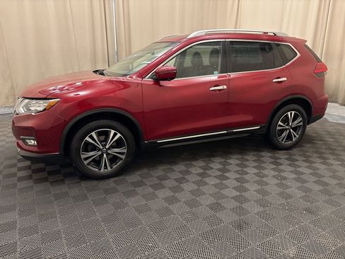 Used 2013 Nissan Rogue SV w/ Premium Pkg image 8