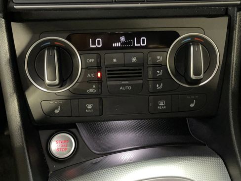 Used 2017 Audi Q3 2.0T Premium Plus image 41