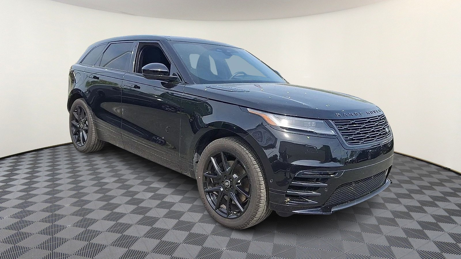 Used 2026 Land Rover Range Rover Velar Dynamic SE AWD/4WD image 2