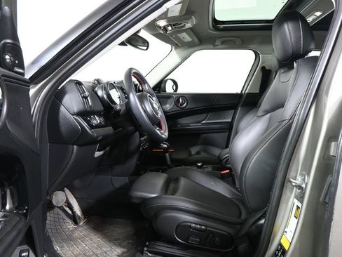 Used 2019 MINI Cooper Countryman S w/ Premium Package AWD/4WD image 3
