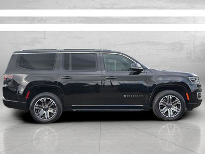 Used 2024 Jeep Wagoneer Series II w/ Flexible Seating Group