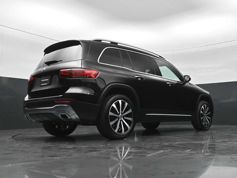 Used 2022 Mercedes-Benz GLB 250 image 39