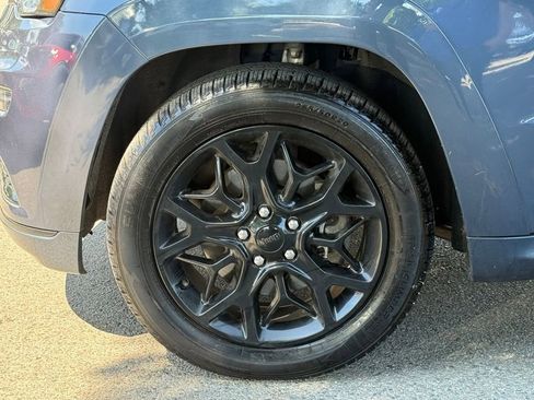 Used 2021 Jeep Grand Cherokee Limited X AWD/4WD image 10