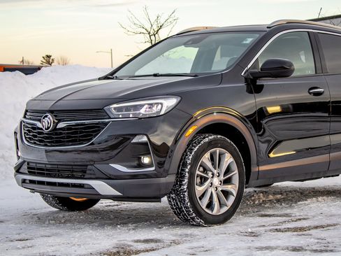 Used 2022 Buick Encore GX Essence w/ Experience Buick Package image 13