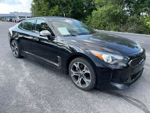 Used 2020 Kia Stinger GT-Line AWD/4WD image 3