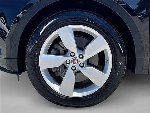 Used 2018 Jaguar E-PACE R-Dynamic SE AWD/4WD image 10