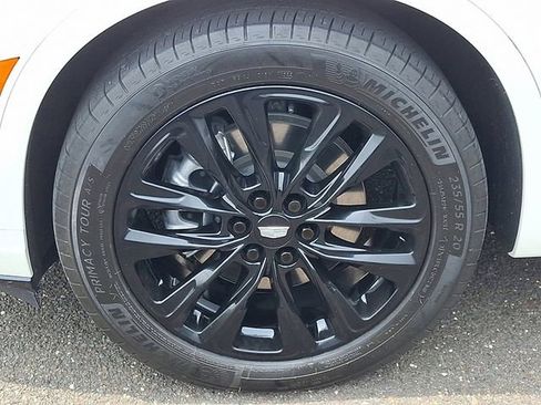 Used 2023 Cadillac XT6 Premium Luxury w/ Platinum Package image 9