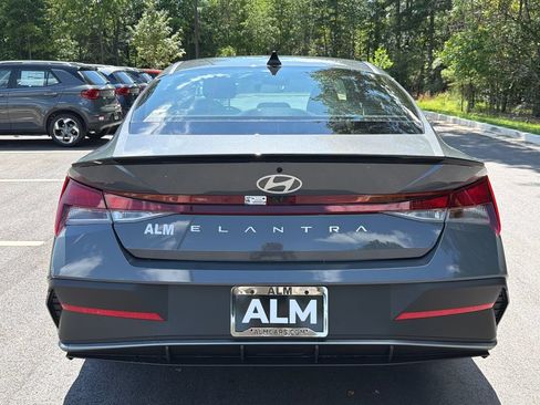 New 2026 Hyundai Elantra Sport FWD image 5