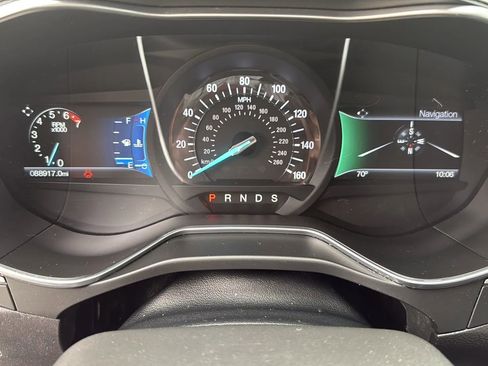 Used 2016 Ford Fusion SE FWD image 33