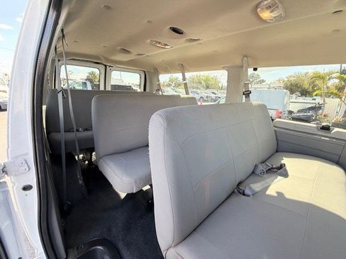 Used 2007 Ford E-350 and Econoline 350 XL image 12