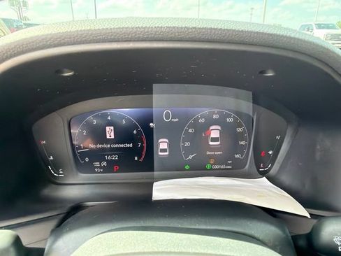 Used 2025 Honda Accord SE image 16
