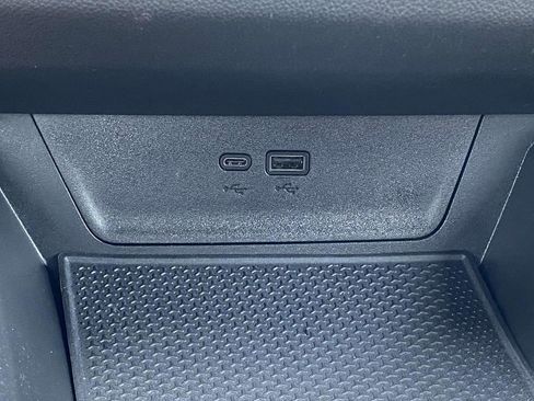 Used 2025 Chevrolet Equinox ACTIV w/ Safety and Technology Package image 29