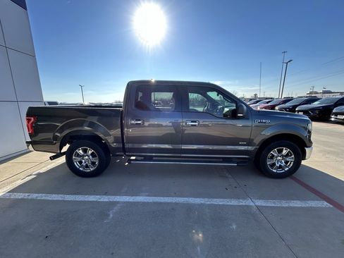Used 2016 Ford F150 XLT w/ Equipment Group 302A Luxury image 4