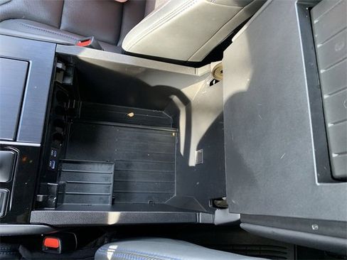 Used 2023 Toyota Sequoia Platinum image 26