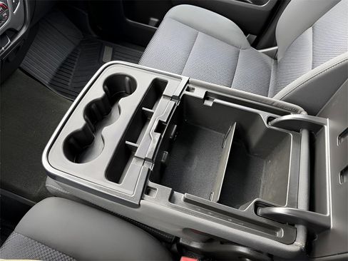 Used 2017 Chevrolet Silverado 1500 LT w/ All Star Edition image 24