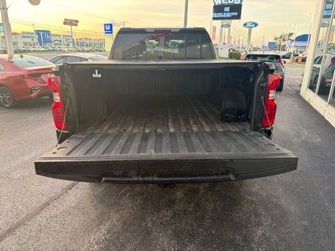 Used 2023 Chevrolet Silverado 1500 Custom w/ LPO, Dark Essentials Package AWD/4WD image 13