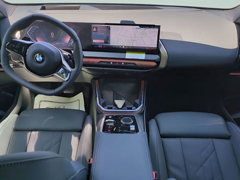New 2025 BMW X3 xDrive30i w/ Premium Package image 15
