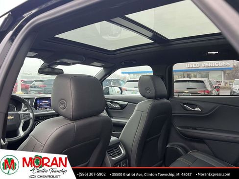 Certified 2022 Chevrolet Blazer Premier w/ LPO, Black Grille Bar Package image 15