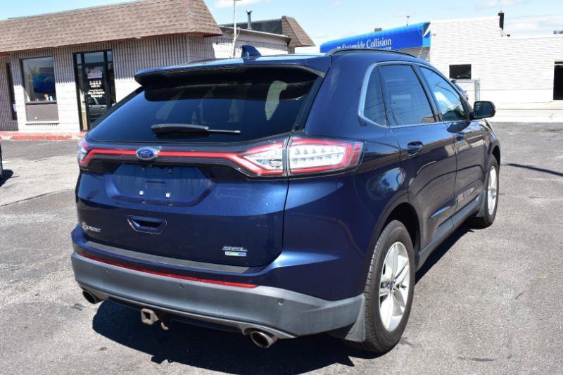 Used 2017 Ford Edge SEL w/ Equipment Group 201A AWD/4WD image 3