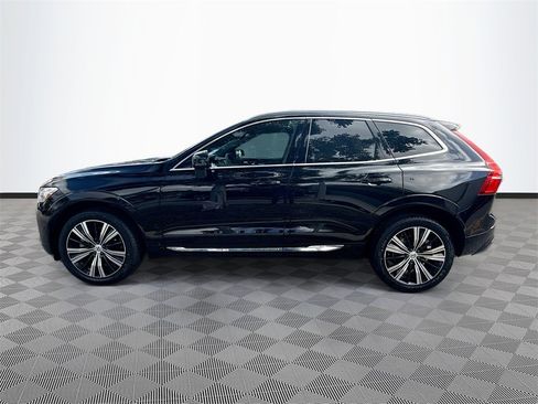 Used 2023 Volvo XC60 B5 Plus w/ Protection Package Premier image 9