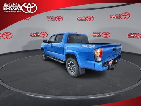 Used 2021 Toyota Tacoma TRD Sport w/ Blackout Package (TMS) image 8