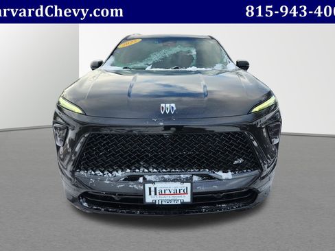 Used 2025 Buick Enclave Sport Touring image 2