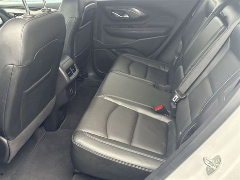 Certified 2023 GMC Terrain SLT image 23