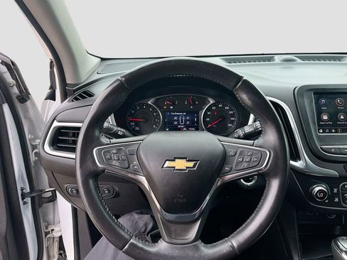 Used 2020 Chevrolet Equinox LT AWD/4WD image 11