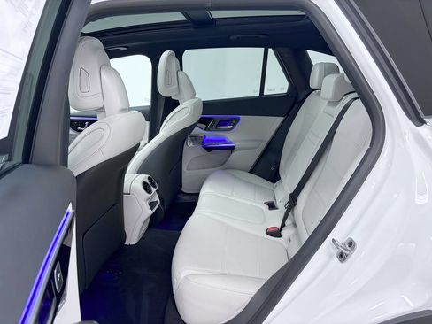 Certified 2026 Mercedes-Benz GLC 300 4MATIC image 18