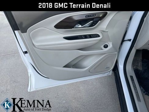 Used 2018 GMC Terrain Denali w/ Advanced Safety Package image 12
