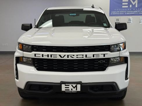 Used 2021 Chevrolet Silverado 1500 Custom w/ LPO, Dark Essentials Package AWD/4WD image 3