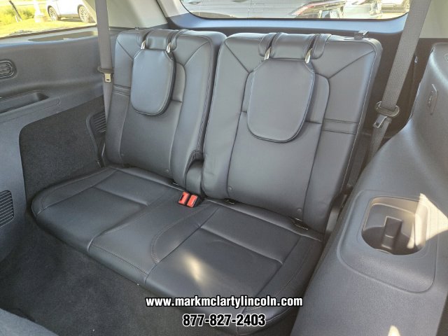 New 2026 Lincoln Aviator AWD image 9